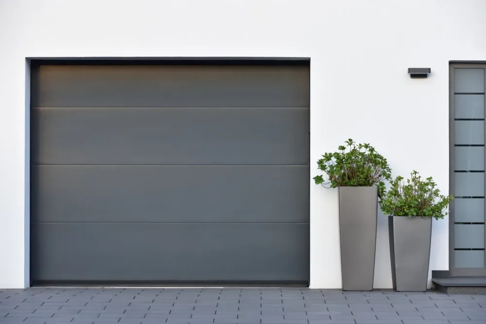 Installation porte de garage à Montigny-le-Bretonneux